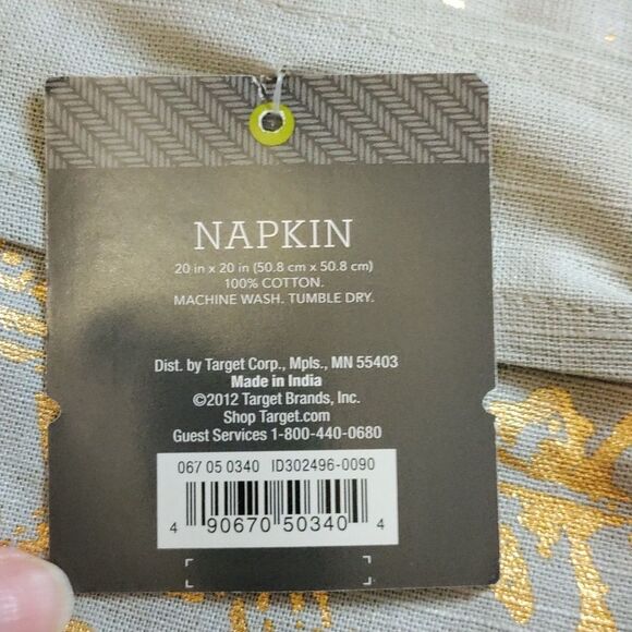 Threshold Gray Napkins with Gold Snowflake Design Christmas Holiday Cotton - Picture 3 of 7